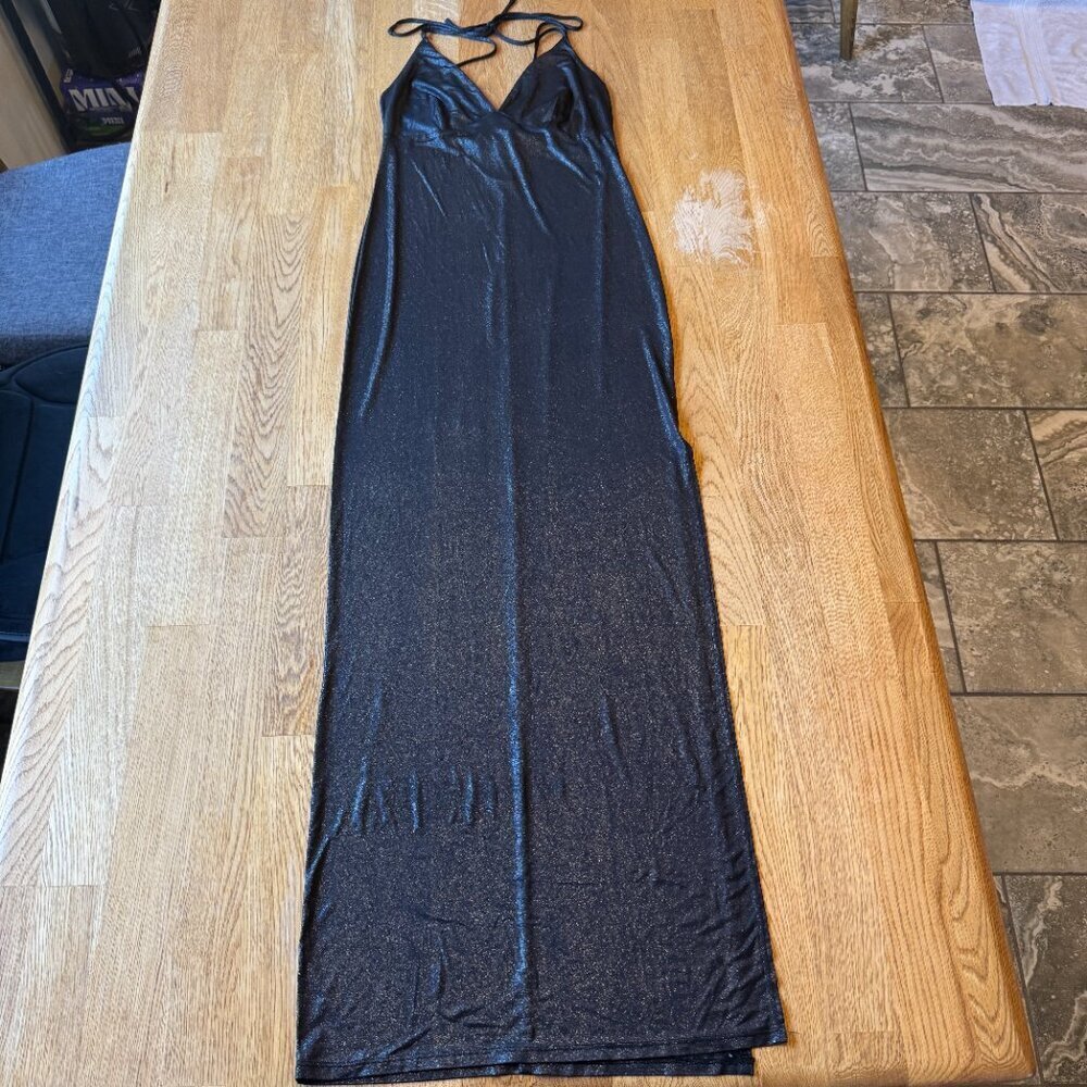 Forever 21 Black Shimmer Maxi Dress Size Small - Picture 2 of 10